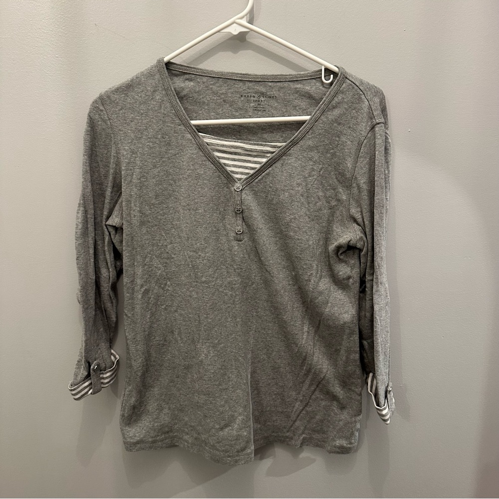 Karen Scott Sport 3/4 Sleeve shirt. Women’s M.